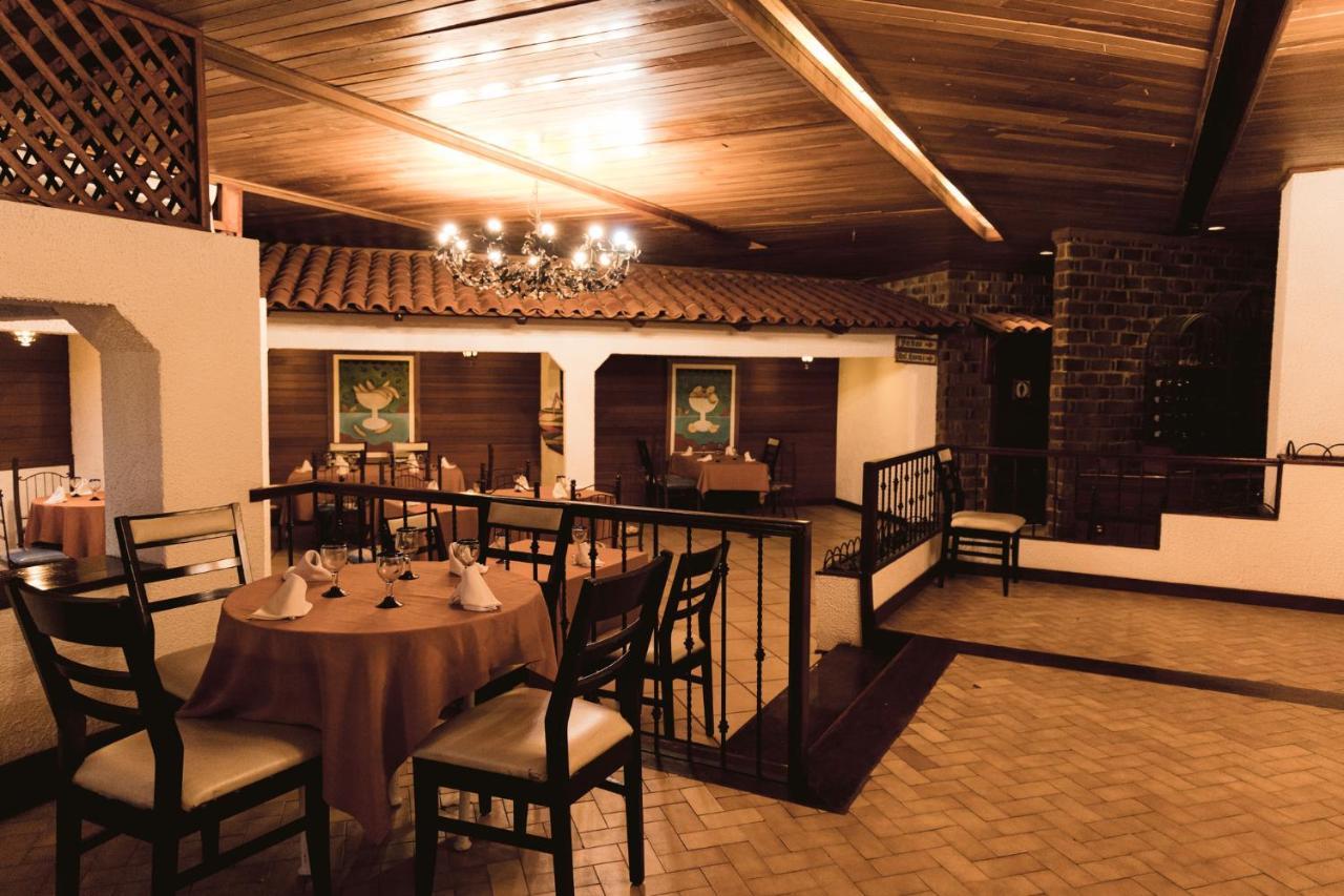 Hotel Fontan Ixtapa à Ixtapa  Extérieur photo