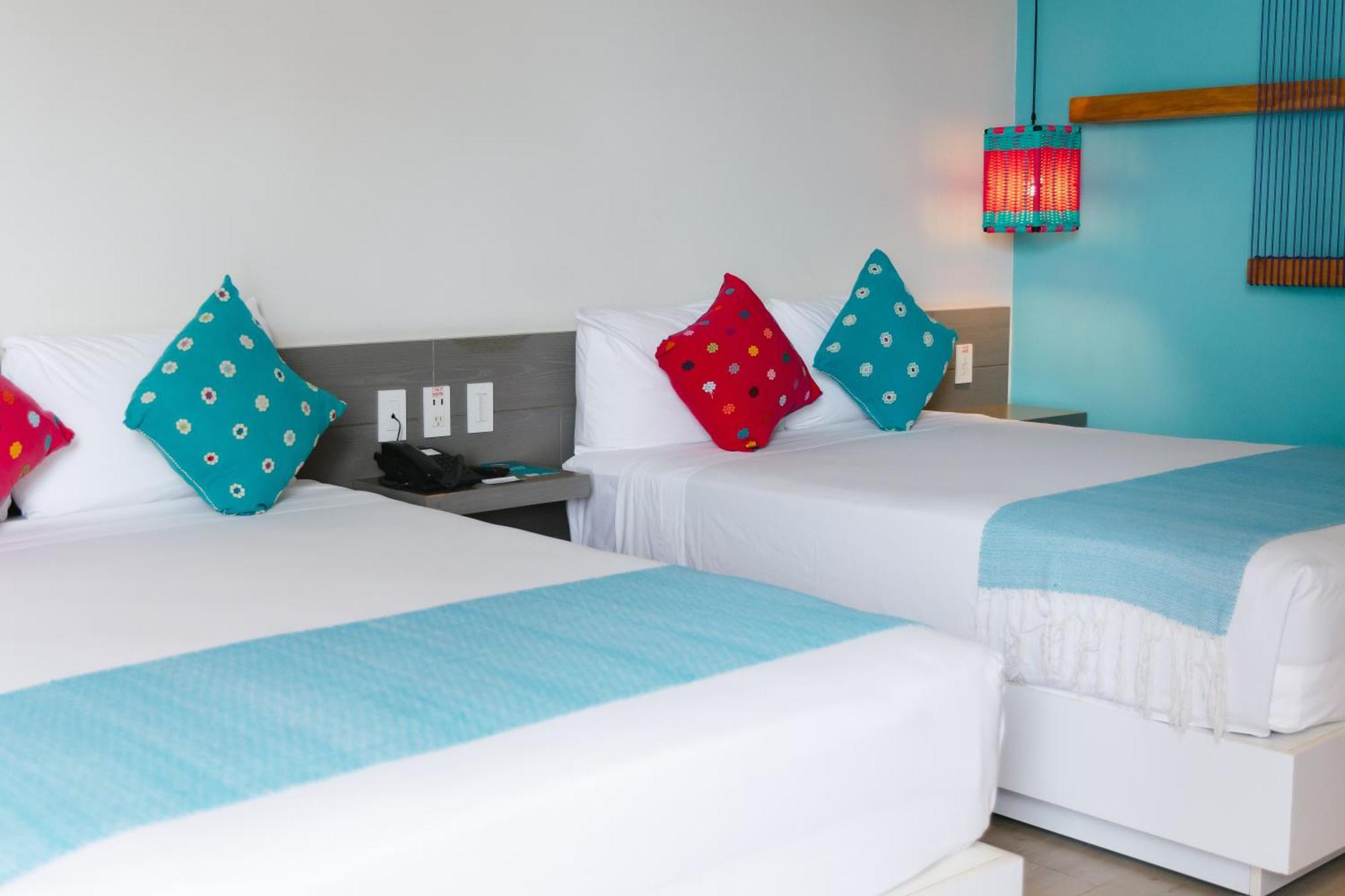 Hotel Fontan Ixtapa à Ixtapa  Extérieur photo